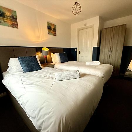 Joyford Place Cheltenham Extérieur photo